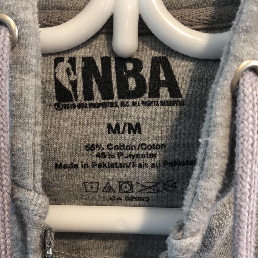 Toronto Raptors sweater - Picture 5 of 5